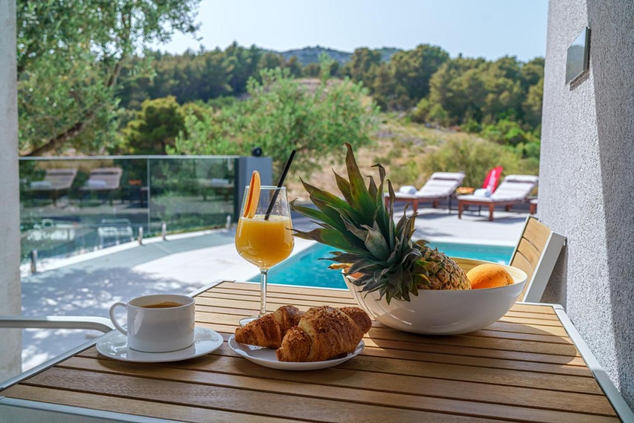 Villa Gray Tribalj Εξωτερικό φωτογραφία