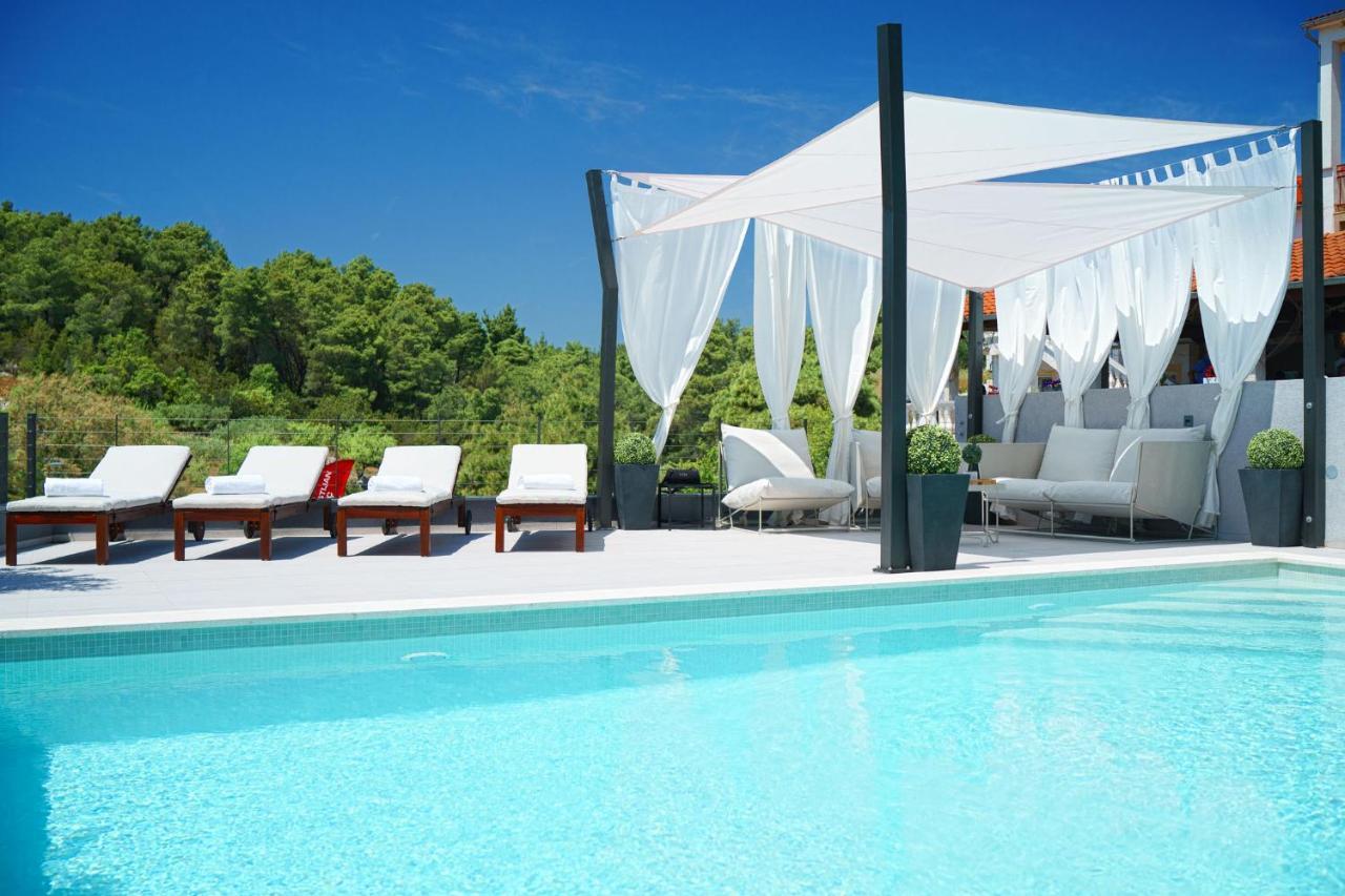 Villa Gray Tribalj Εξωτερικό φωτογραφία